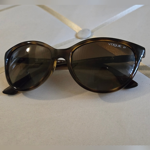 Vogue Women's Brown Sunglasses - Picture 8 of 9